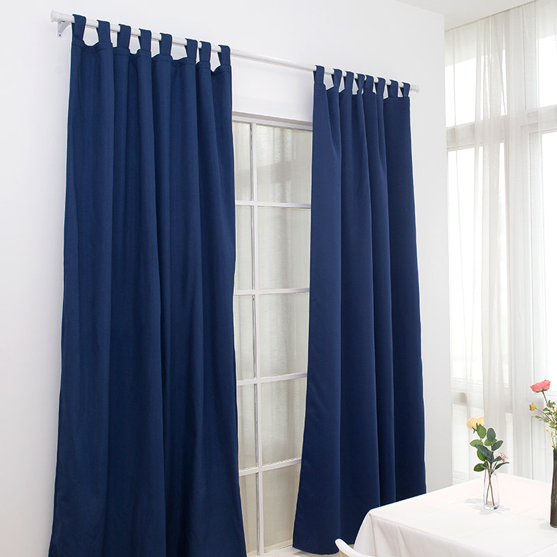 70-90% Cortinas opacas con bucles